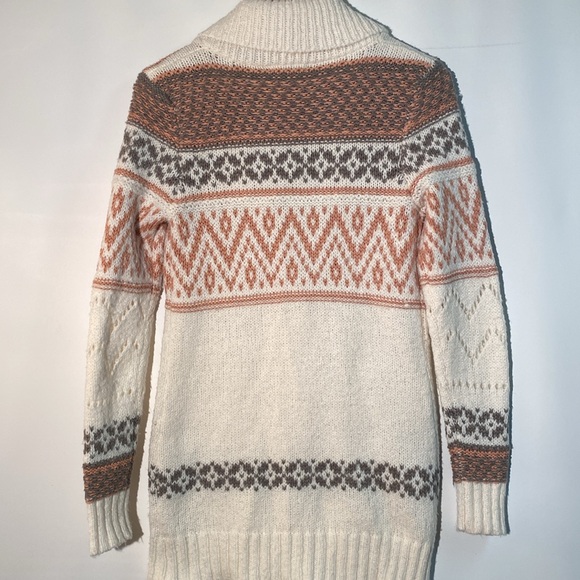 Maurices - button up cardigan sweater. Size S - Picture 2 of 9